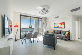 J Tower - Fantastic View - Top Location - Private parking